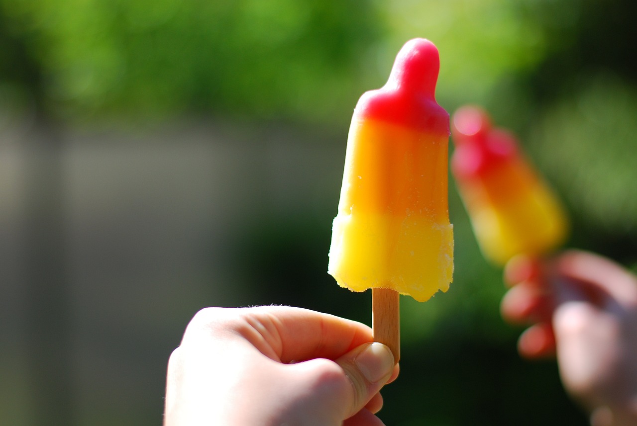 Ice lolly outside